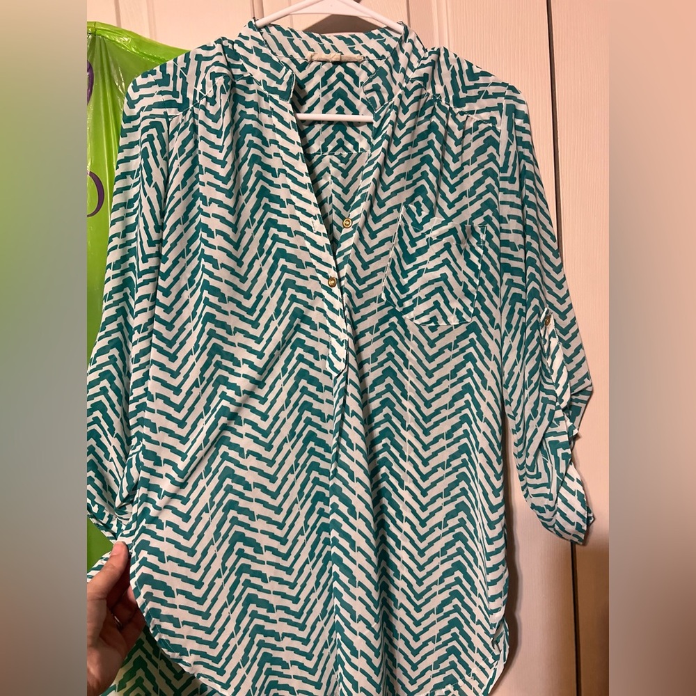 Wishful Park Chevron Patterned teal and White Women's Top